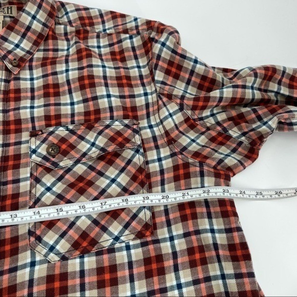 Duluth Trading Co Button Down Shirt Mens Large Red Plaid Flap Pockets Rugged - Picture 8 of 8